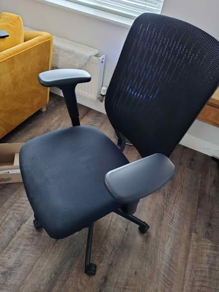 Photo of free Senator Evolve Operator office chair/home desk (Bracknell Forest RG12) #2