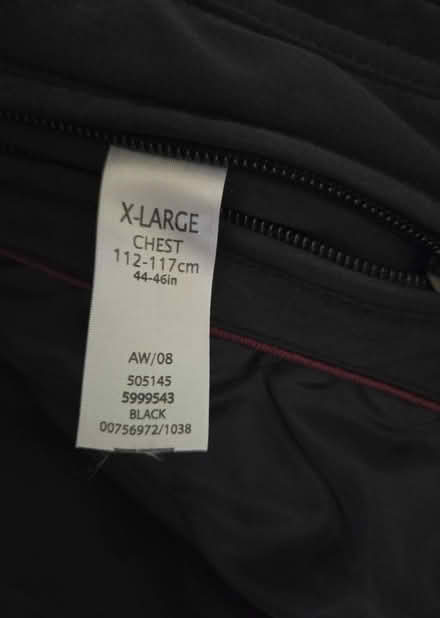 Photo of free Mens XL coat (Little Heath RG31) #3