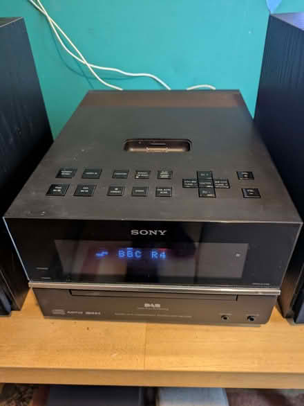 Photo of free Sony Micro HiFi System (Abingdon-on-Thames OX14) #2