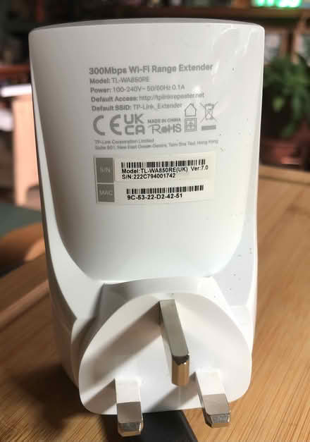 Photo of free TP-Link Wi-Fi Range Extender (Harry Stoke BS34) #2