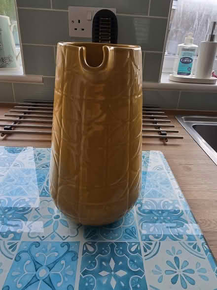 Photo of free Habitat jug (Warren Hill ish NG5) #2