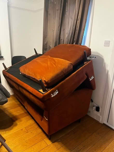 Photo of free L Shape Sofa with Single Seat sofa (Surbiton KT6) #2