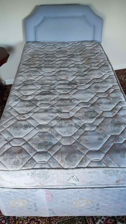 Photo of free 2 single divan bed bases (Longden Common SY5) #3