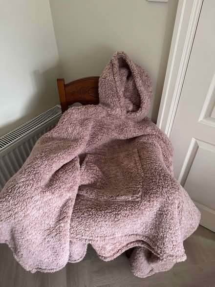 Photo of free Oodie style warm top (Nottingham NG2) #1