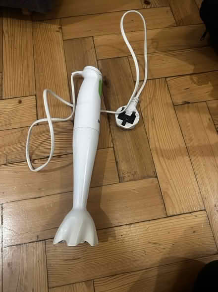 Photo of free Braun stick blender (SE6) #2