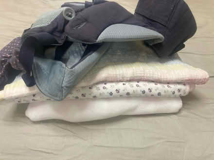 Photo of free Baby blankets and carrier (Hemel Hempstead) #1