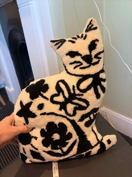 Photo of free Cat shaped cushion (Clapham Junction SW11) #1