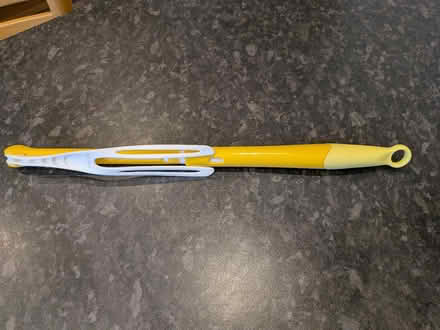 Photo of free Flags dust magnet handle (M33) #1