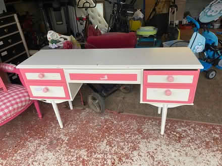 Photo of free decorative dresser (Taunton Heydon) #1