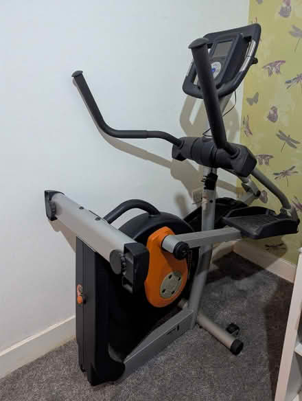 Photo of free Cross Trainer (Pr2 lea) #4