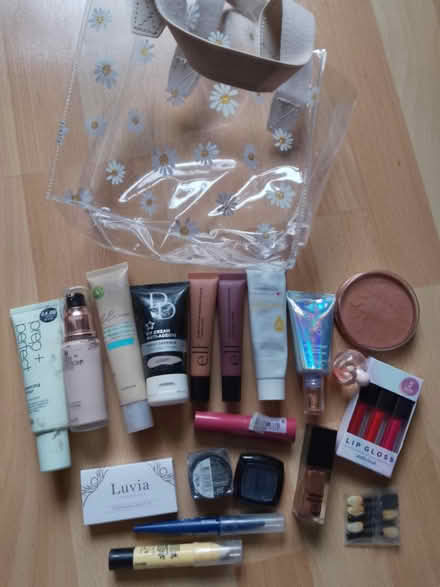 Photo of free Make up (SW15 Roehampton) #2