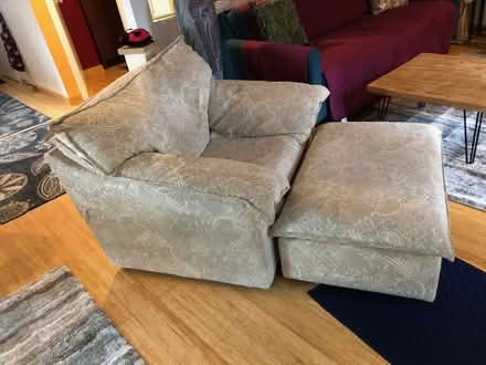 Photo of free Old Dania chair and ottoman (Lake Forest Park) #2