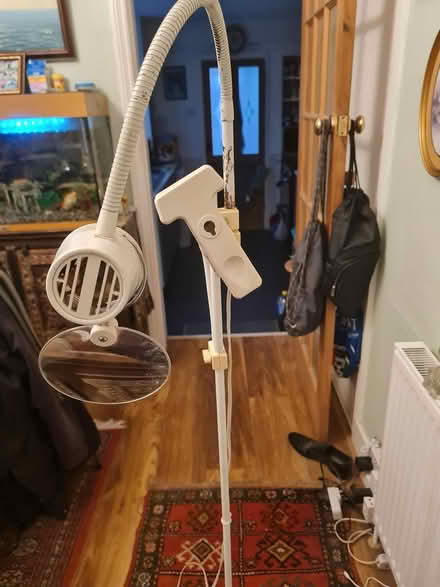 Photo of free A stand adjustable lamp (CT11) #4
