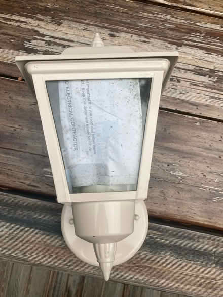 Photo of free Porch light (Lewisham) #4