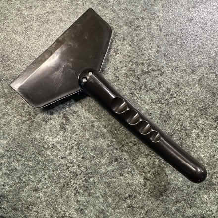 Photo of free Ice Scraper for Windscreens (Chaddesden DE21) #2