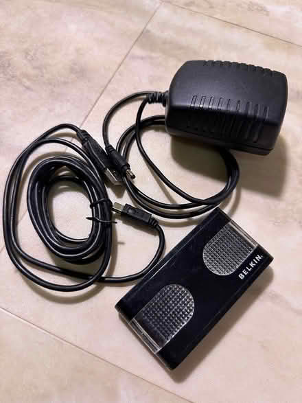 Photo of free USB 7 port hub (Mortimer & Coxwell) #1