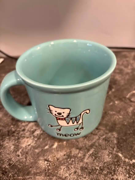 Photo of free Large cat coffee mug (Drexel Hill) #1