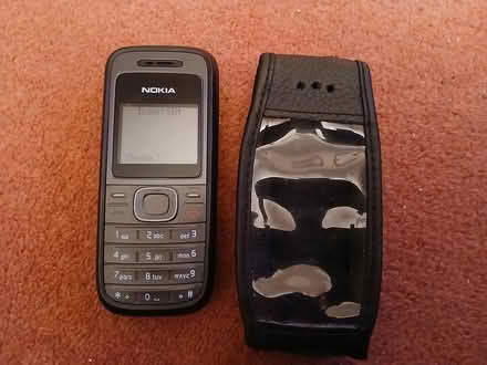 Photo of free nokia mobile phone (B90 shirley) #1