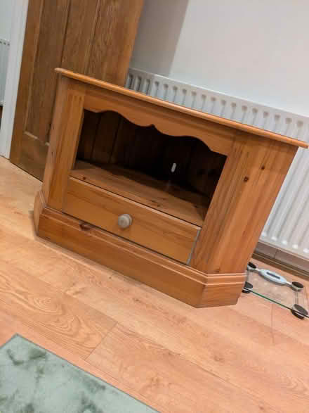 Photo of free TV unit (SO40 3ng) #1