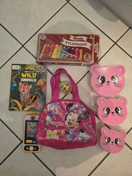 Photo of free Kids bits and bobs (IG6 3s) #4