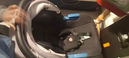 Photo of free Car seat and isofix base (Bury, BL9) #4