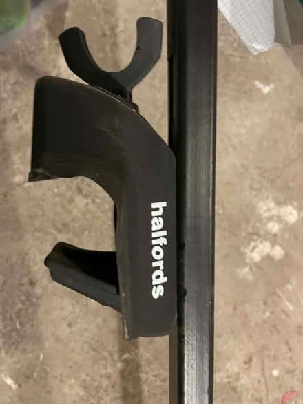 Photo of free Halford roof bars (Bowerham LA1) #3