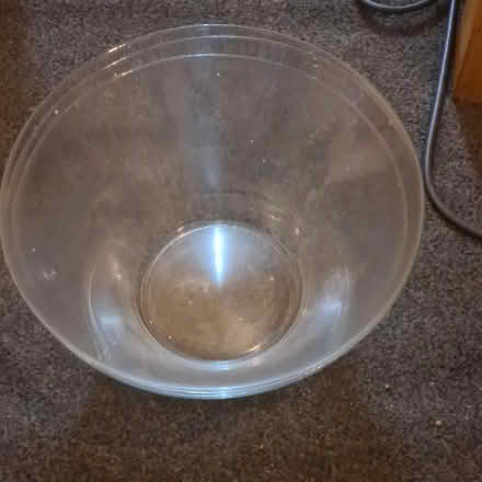 Photo of free 3 Glass Large Bowls (TW7) #3