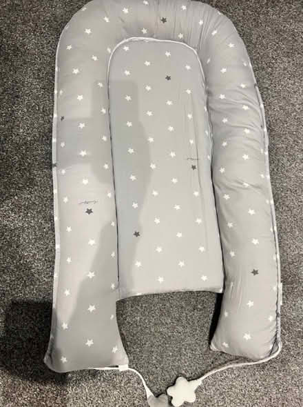 Photo of free Round Cat or Dog Bed (Rm17) #2