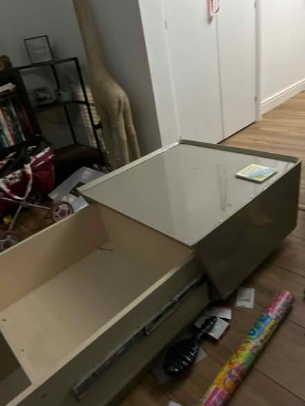Photo of free Storage coffee table (Hp10 9tb) #2