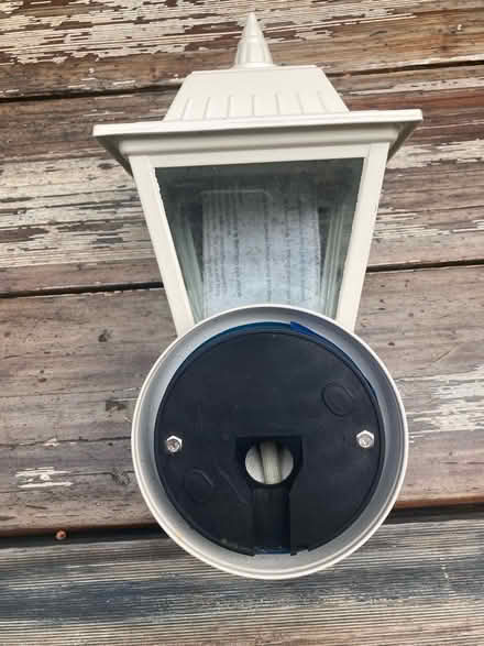 Photo of free Porch light (Lewisham) #3