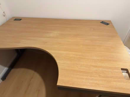 Photo of free Corner desk (Hook Heath GU21) #2