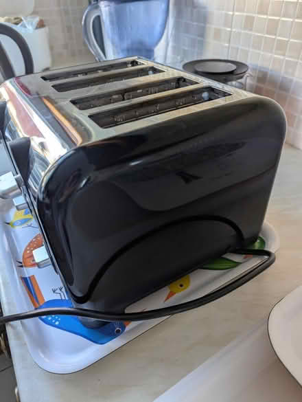 Photo of free Russell Hobbs toaster (Bexleyheath DA6) #4