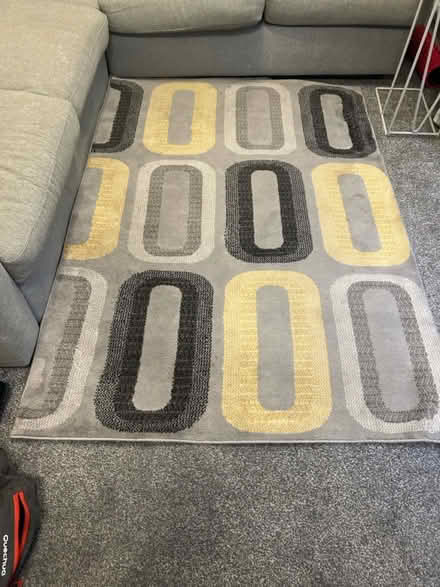 Photo of free Rug (North Reddish SK5) #2