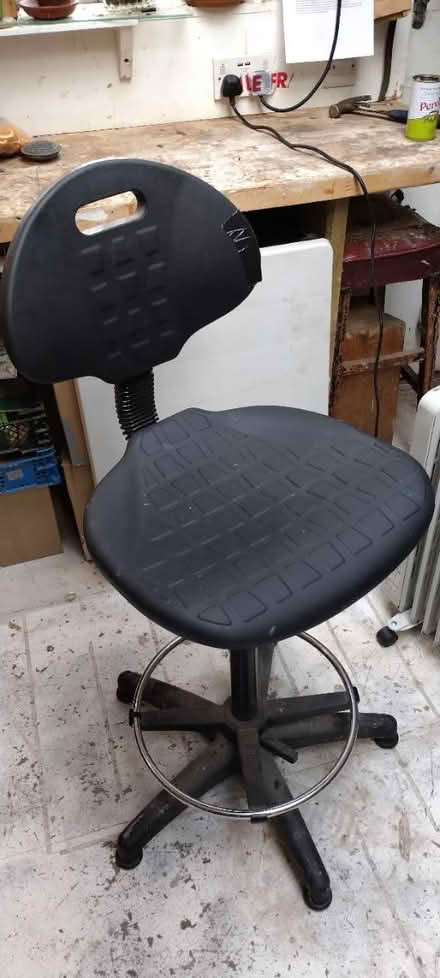 Photo of free Draughtsmans chair (Newington Green N5) #1