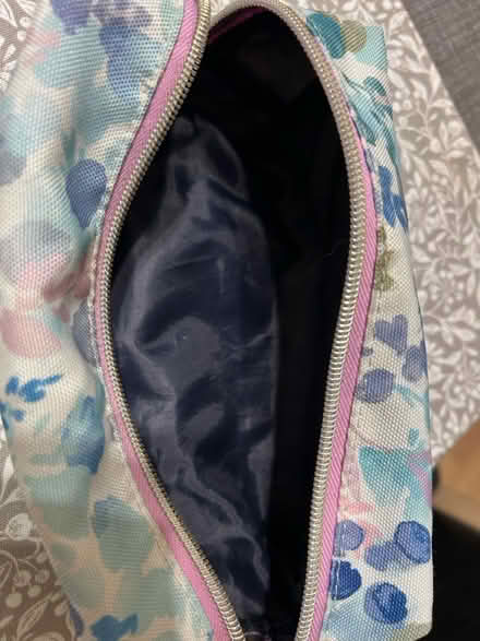 Photo of free Pencil case (Ha2 8pw) #3