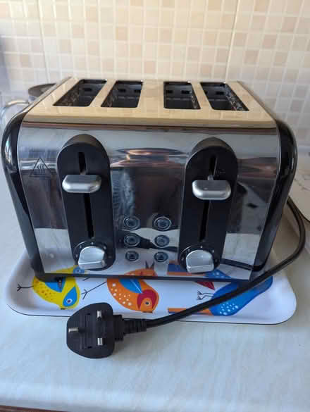 Photo of free Russell Hobbs toaster (Bexleyheath DA6) #1