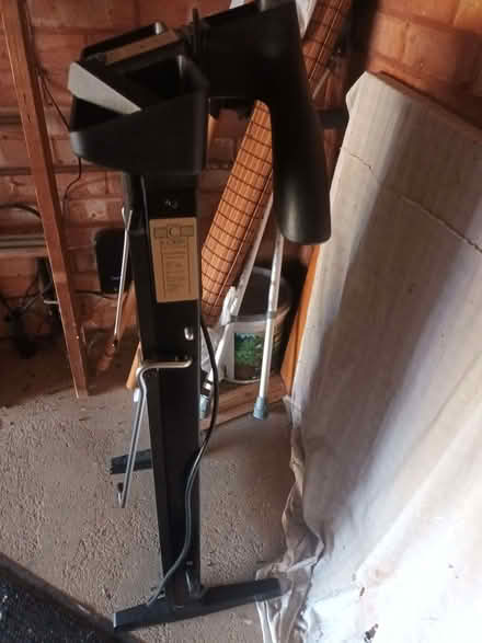 Photo of free Electric trouser press. (Bolbeck Park MK15) #2