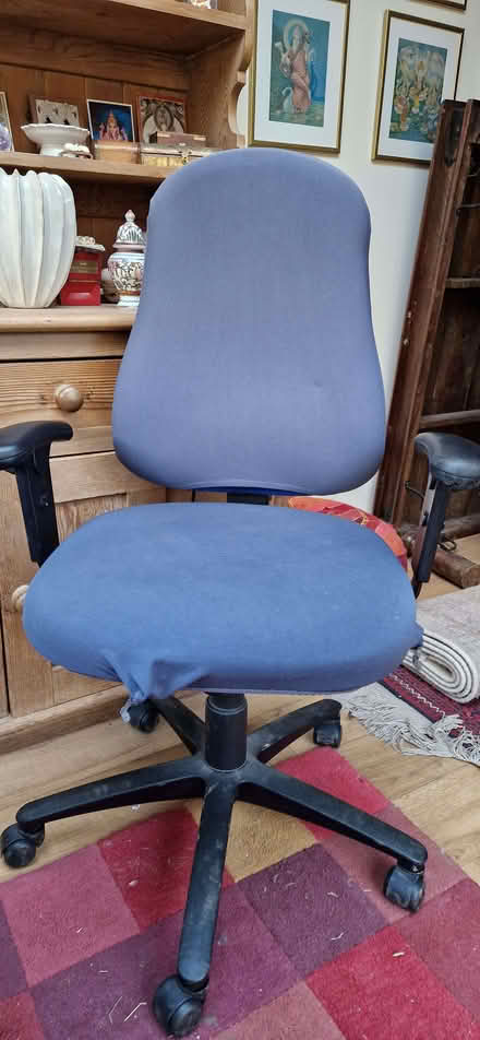 Photo of free office chair (Fromefield BA11) #1
