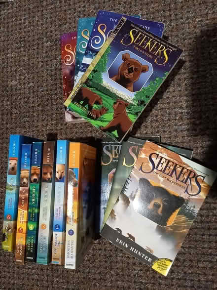 Photo of free Seekers Erin Hunter Books series (Leith Links EH6) #1