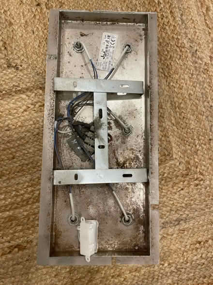 Photo of free 6 spot ceiling light fitting (Edinburgh EH4) #3