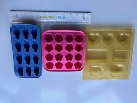 Photo of free ice cube, sweet or soap molds (Wanstead E11) #1