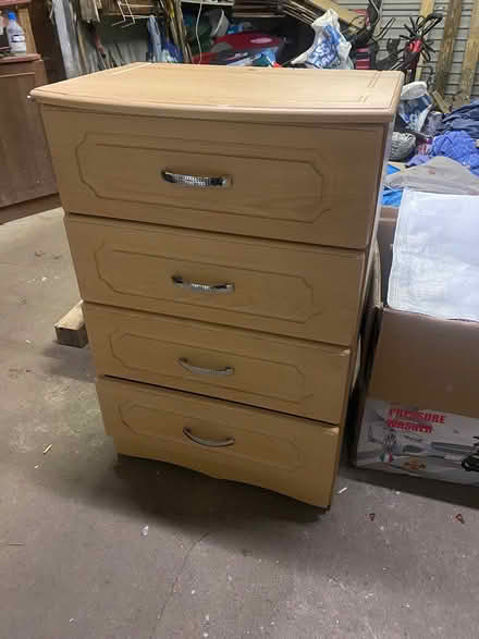 Photo of free Chest of drawers (P12P788) #1