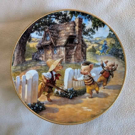 Photo of free Collector plates (Santa Clara near Great America) #2