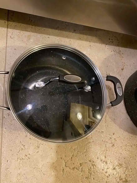 Photo of free Small size non stick cooking pot (AL4, St albans) #2