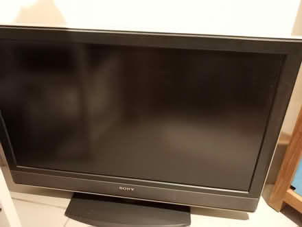 Photo of free Bravia Sony 40" tv (Richmond TW9) #2