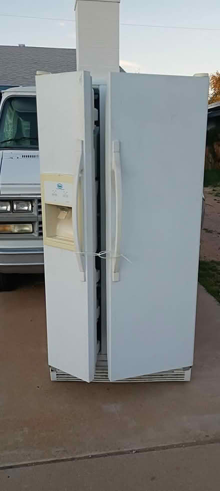 Photo of free Old fridge (3212 w Lisbon. Ln) #3