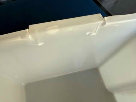 Photo of free 5 plastic storage pots (Welling DA16) #2