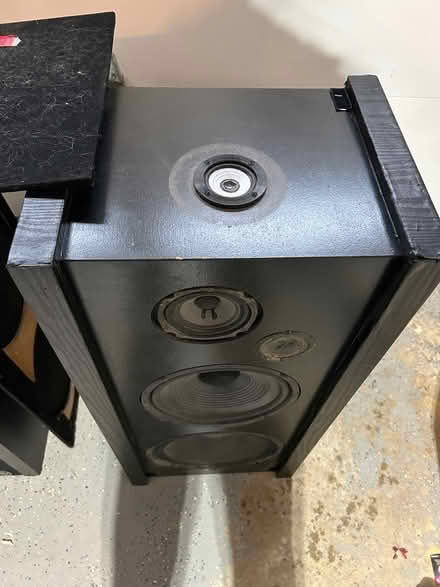 Photo of free Pair of vintage RTR floor speakers (Brookeville -Georgia/Gold Mine) #3
