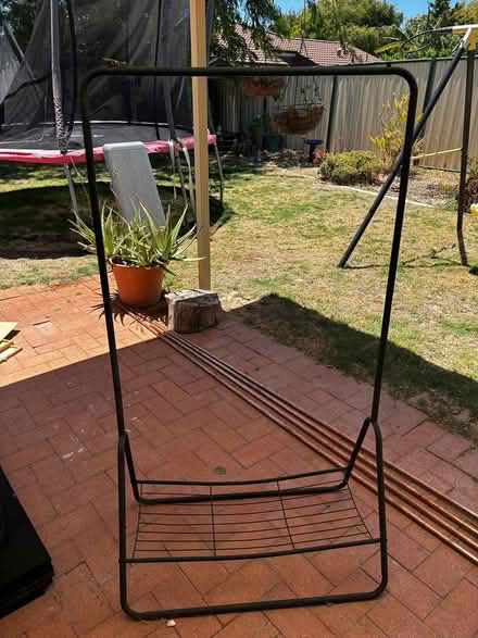 Photo of free Hanging rack (Warnbro, near the Avenue) #1