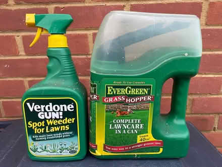 Photo of free Spreader for lawn feed (Cheshunt EN7) #1